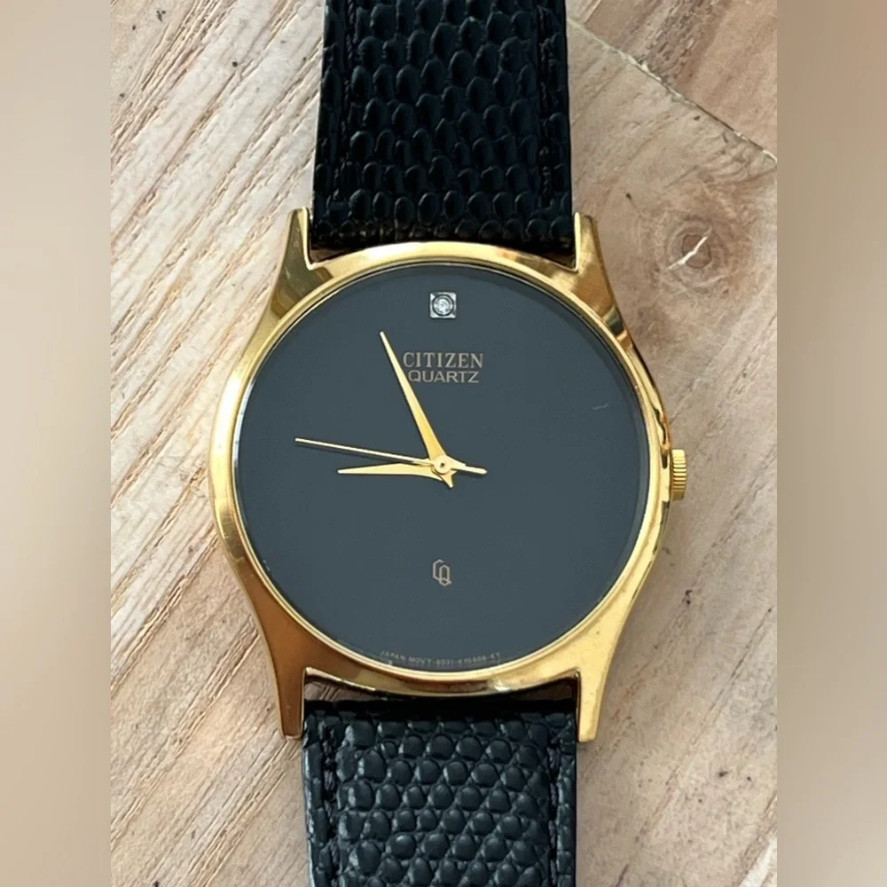 Citizen Gold Case Black Dial Men's Quartz Watch